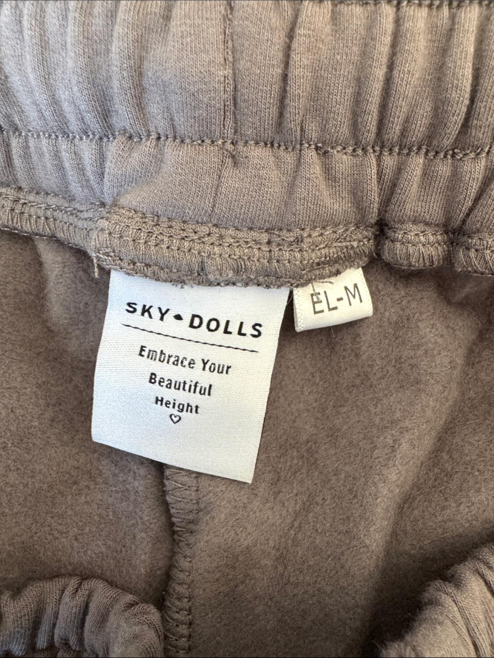Sky Dolls Women's Taupe Crewneck Sweatshirt - M - Picture 5 of 9